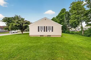 458 Orswell St, Fall River, MA 02721 - Photo 33