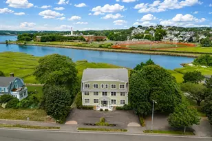 7 Essex Ave, Gloucester, MA 01930 - Photo 5