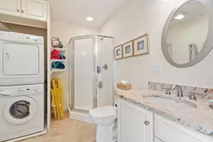 7 Essex Ave, Gloucester, MA 01930 - Photo 25