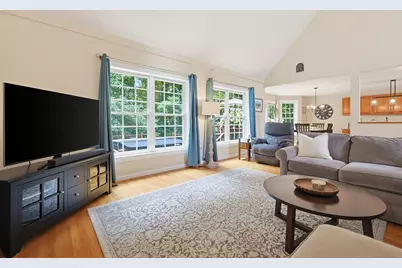 31 Hockanum Rd, Hadley, MA 01035 - Photo 17