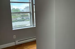 11 Fair St, Gloucester, MA 01930 - Photo 3