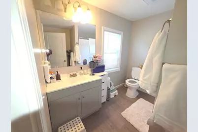71 Notre Dame St, Westfield, MA 01085 - Photo 9