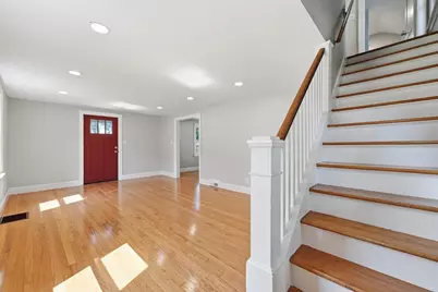 4 Hale St, West Springfield, MA 01108 - Photo 5