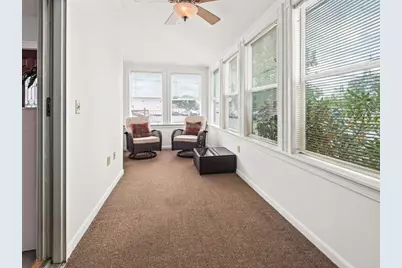 27 Elm Hill Ave, Leominster, MA 01453 - Photo 21