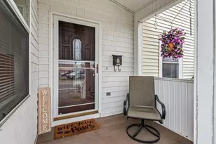 27 Elm Hill Ave, Leominster, MA 01453 - Photo 3