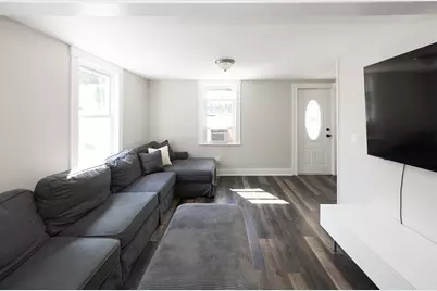 435 Lake Ave, Worcester, MA 01604 - Photo 3
