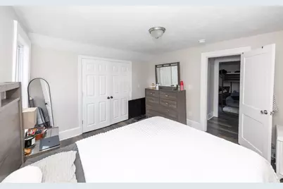 435 Lake Ave, Worcester, MA 01604 - Photo 11