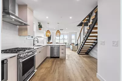 360 Athens St #A, Boston, MA 02127 - Photo 5