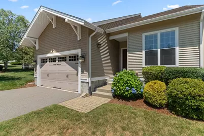 166 Walden Way #166, Milford, MA 01757 - Photo 3