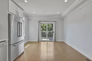 134 Chelsea St, Boston, MA 02128 - Photo 5