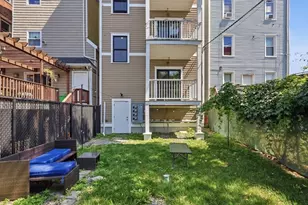 134 Chelsea St, Boston, MA 02128 - Photo 17