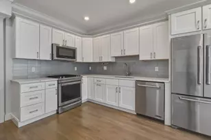 134 Chelsea St, Boston, MA 02128 - Photo 3