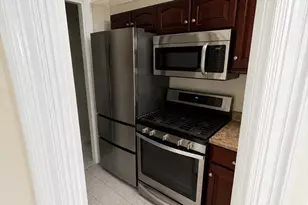 305 Beacon St, Boston, MA 02116 - Photo 3