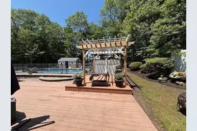 3 Upland Street #3, Burlington, MA 01803 - Photo 5