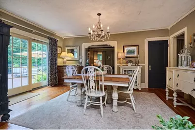 27 Prospect St, Easthampton, MA 01027 - Photo 7