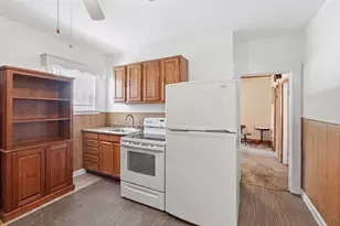 18 Ball St, Worcester, MA 01603 - Photo 13