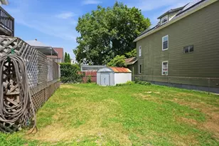 18 Ball St, Worcester, MA 01603 - Photo 37