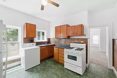 18 Ball St, Worcester, MA 01603 - Photo 31