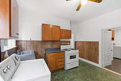 18 Ball St, Worcester, MA 01603 - Photo 33