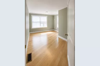 108 Gilman #2, Somerville, MA 02145 - Photo 9