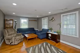 1075 Main St, Agawam, MA 01001 - Photo 17