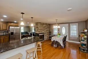 1075 Main St, Agawam, MA 01001 - Photo 7