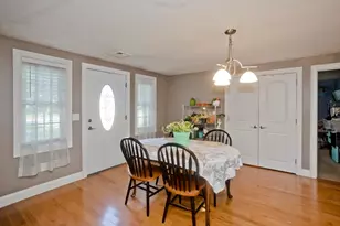 1075 Main St, Agawam, MA 01001 - Photo 9