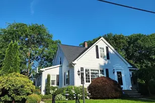 39 Everett Ave, Webster, MA 01570 - Photo 1