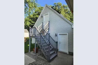 39 Everett Ave, Webster, MA 01570 - Photo 13