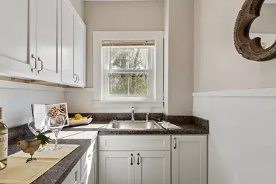 15R Warren Ave #15R, Chelmsford, MA 01824 - Photo 5