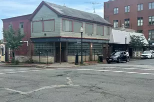 672-674 Pleasant St, New Bedford, MA 02740 - Photo 1
