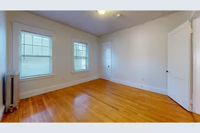 14 Park St #1, Waltham, MA 02453 - Photo 5