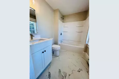 17 Seaview St #17, Plymouth, MA 02360 - Photo 7