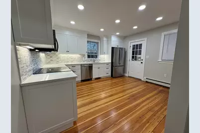 17 Seaview St #17, Plymouth, MA 02360 - Photo 1