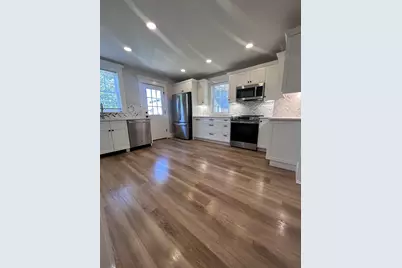 17 Seaview St #17, Plymouth, MA 02360 - Photo 1