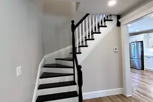 17 Seaview St, Plymouth, MA 02360 - Photo 5