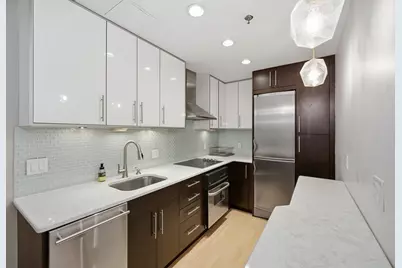 4 Charlesgate E #107, Boston, MA 02215 - Photo 11