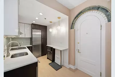 4 Charlesgate E #107, Boston, MA 02215 - Photo 9