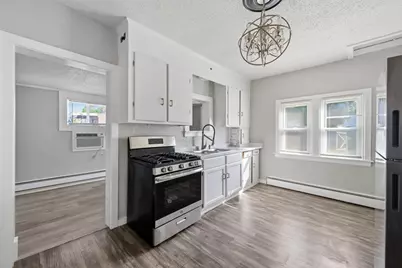 94 Upland St, Springfield, MA 01104 - Photo 11