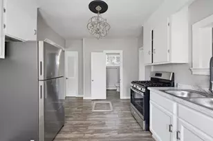 94 Upland St, Springfield, MA 01104 - Photo 13