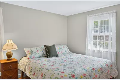 101 Longfellow Dr, Barnstable, MA 02632 - Photo 15