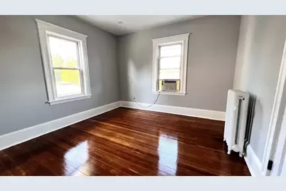 35 Wilmarth Rd, Braintree, MA 02184 - Photo 9