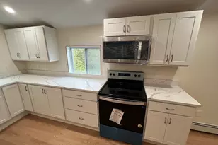 143 Pine St, Gardner, MA 01440 - Photo 11