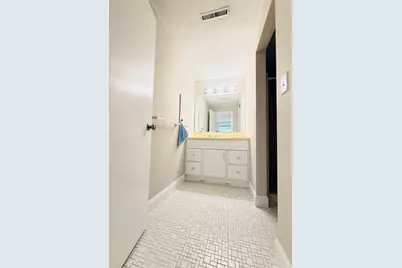 399 Pond St #D1, Braintree, MA 02184 - Photo 23