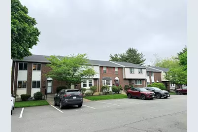 399 Pond St #D1, Braintree, MA 02184 - Photo 1