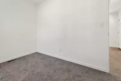 161 Newbury #32, Peabody, MA 01960 - Photo 23