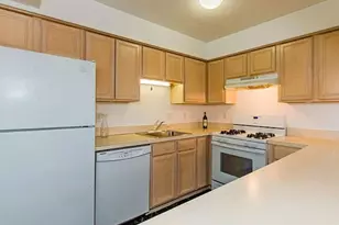 6 W, Cambridge, MA 02139 - Photo 1