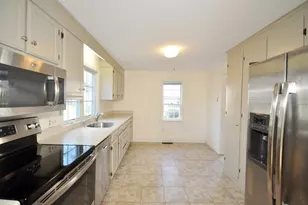 15 Seaborn Pl, Lexington, MA 02420 - Photo 5