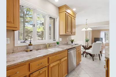 2 Pipers Gln, Andover, MA 01810 - Photo 11