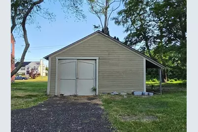 166 Old Providence Rd, Swansea, MA 02777 - Photo 21